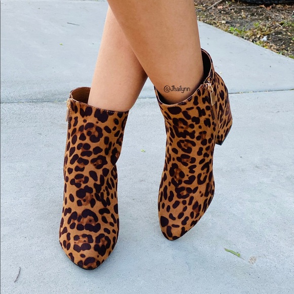 HP style crush party 💫Leopard print ankle bootie - Picture 5 of 8